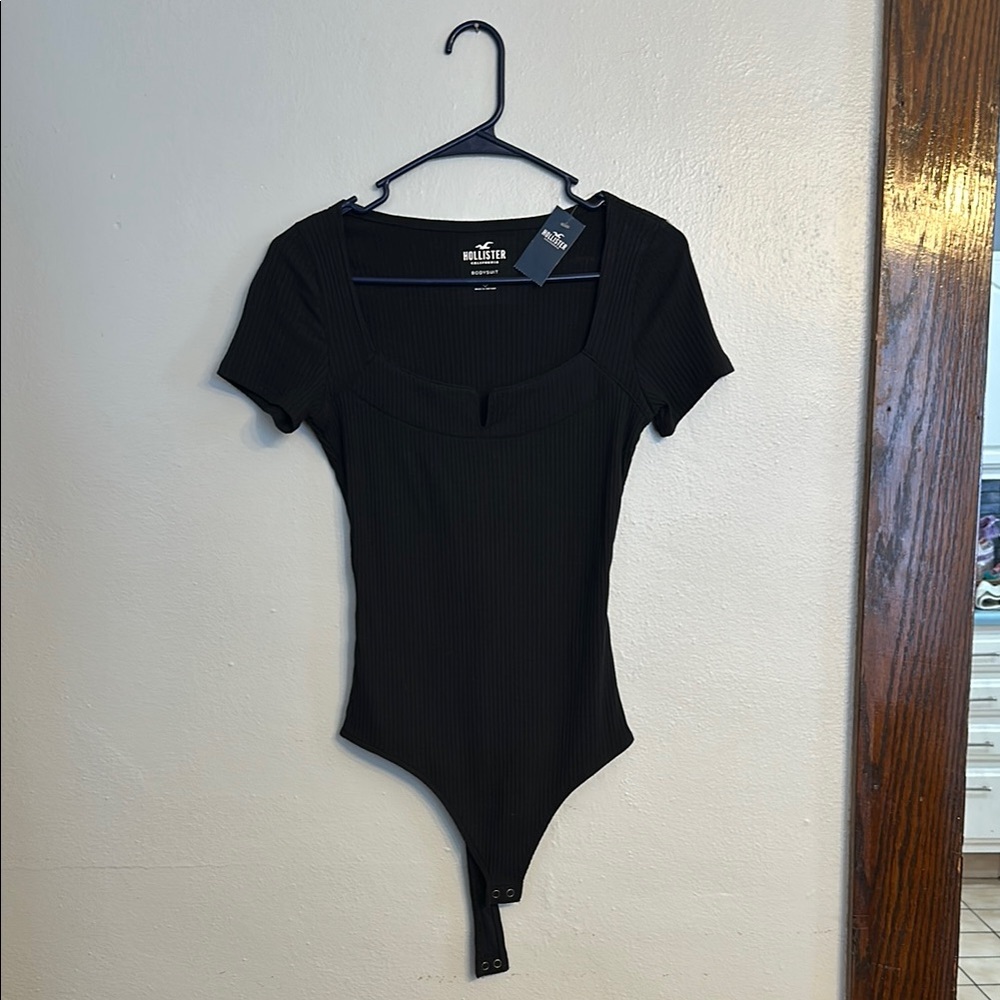 NWT Hollister Black Scoop Neck Knit Bodysuit - size Medium